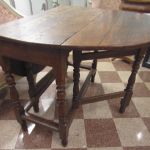 719 8420 DROP-LEAF TABLE